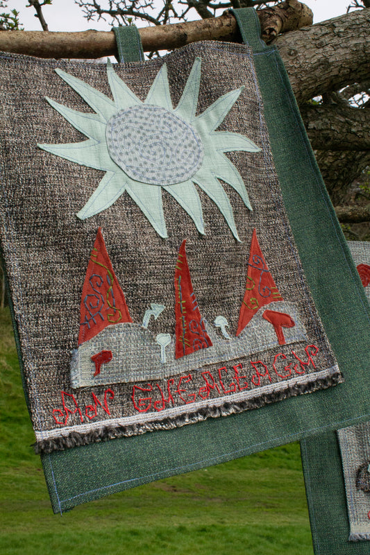 An Ghealach Tapestry